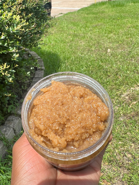 Pineapple me scrub